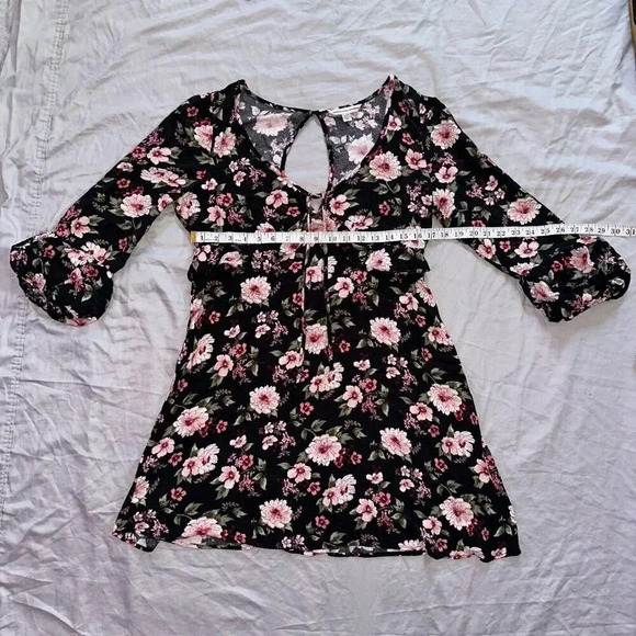 American Eagle Floral Flared Blouson Half Sleeve Mini Dress Black Size M - Picture 4 of 6